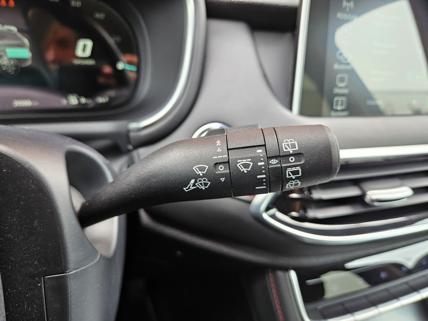 Foto van MG MG Ehs Plug-in Hybrid