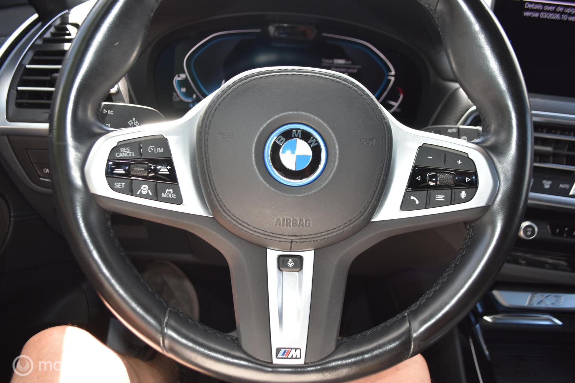 Foto van BMW Ix3
