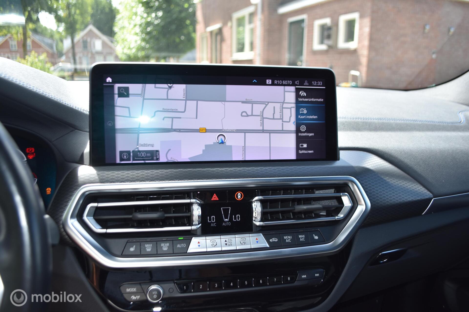 Foto van BMW Ix3