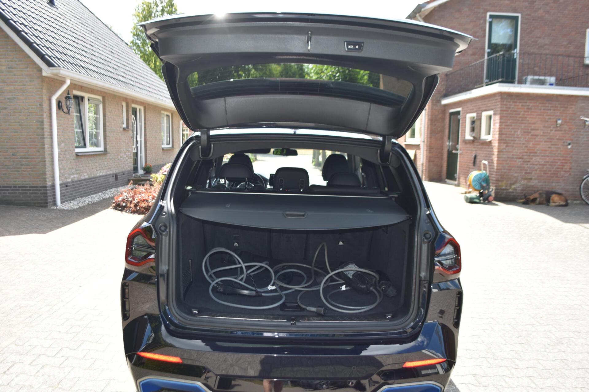 Foto van BMW Ix3