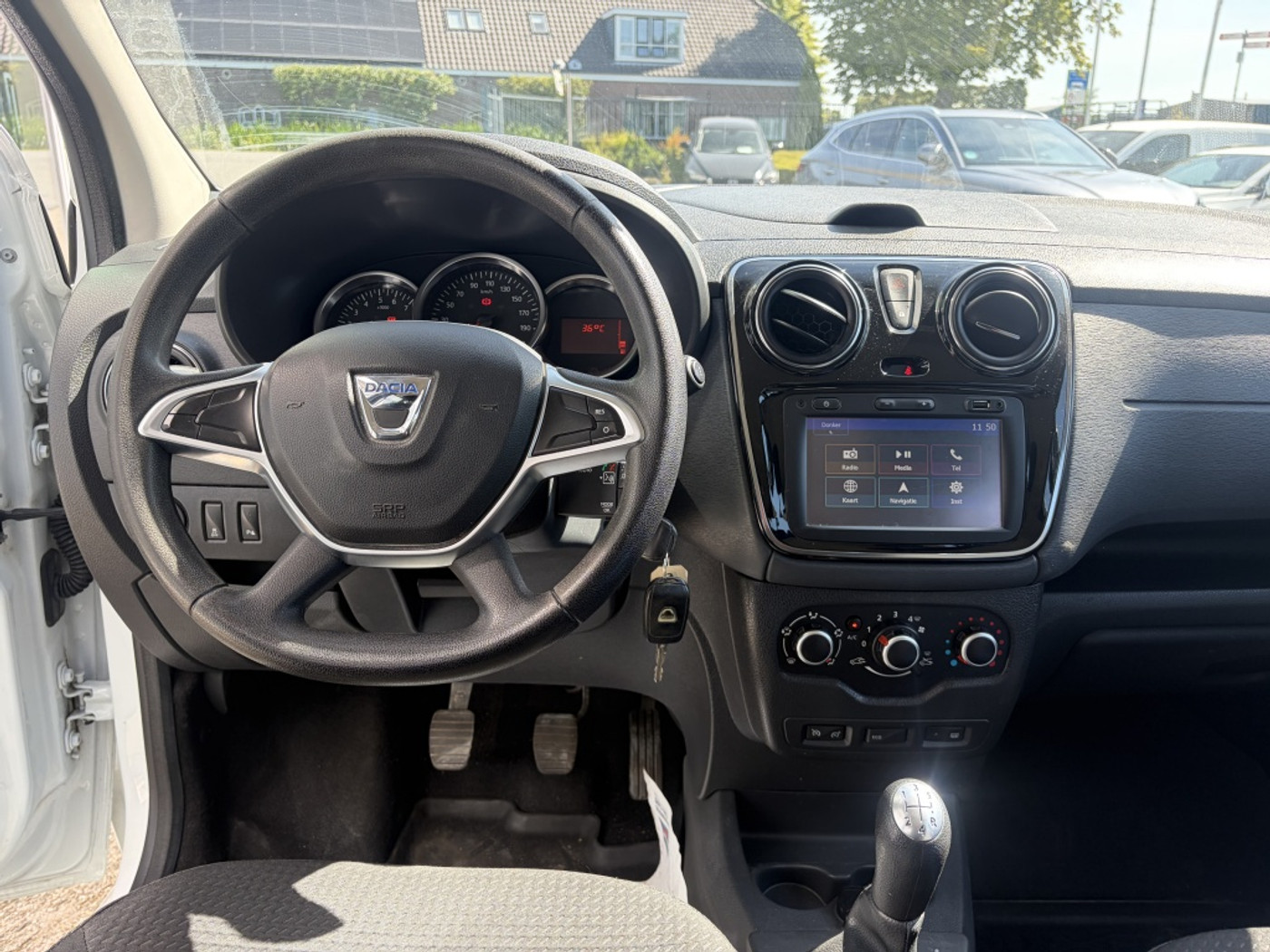 Foto van Dacia Lodgy