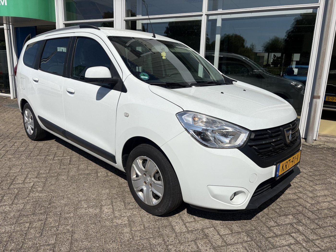 Foto van Dacia Lodgy