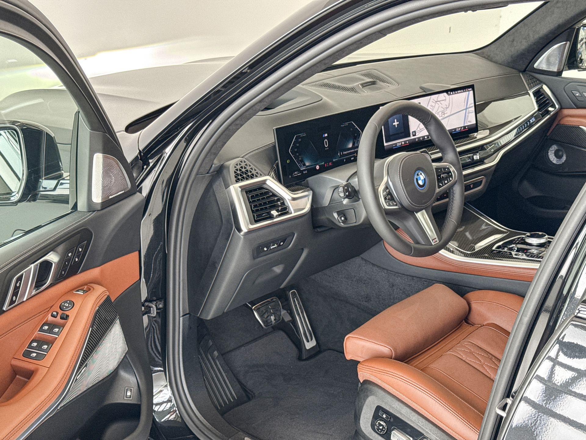 Foto van BMW X5 Xdrive50e