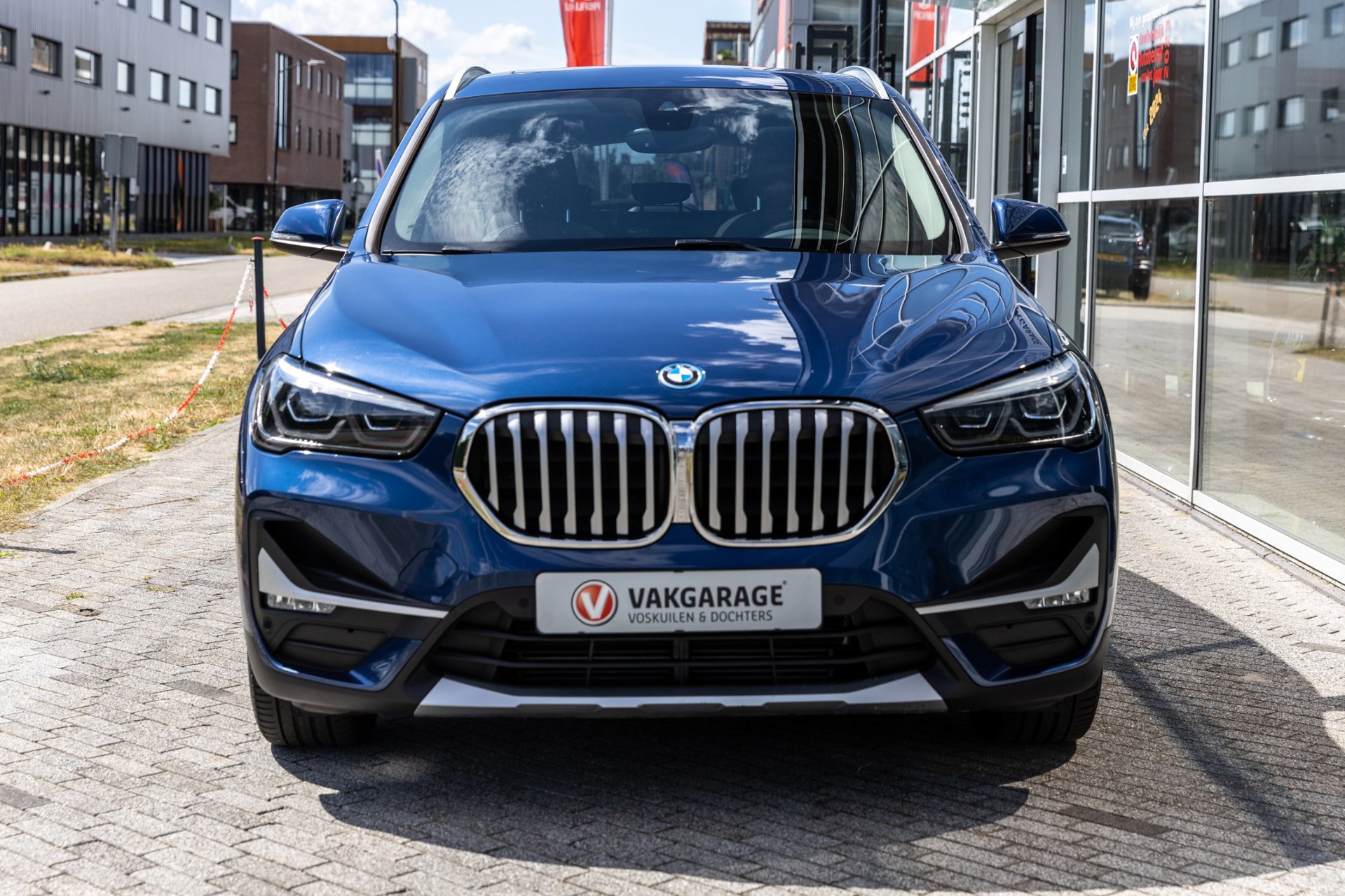 Foto van BMW X1 Xdrive25e