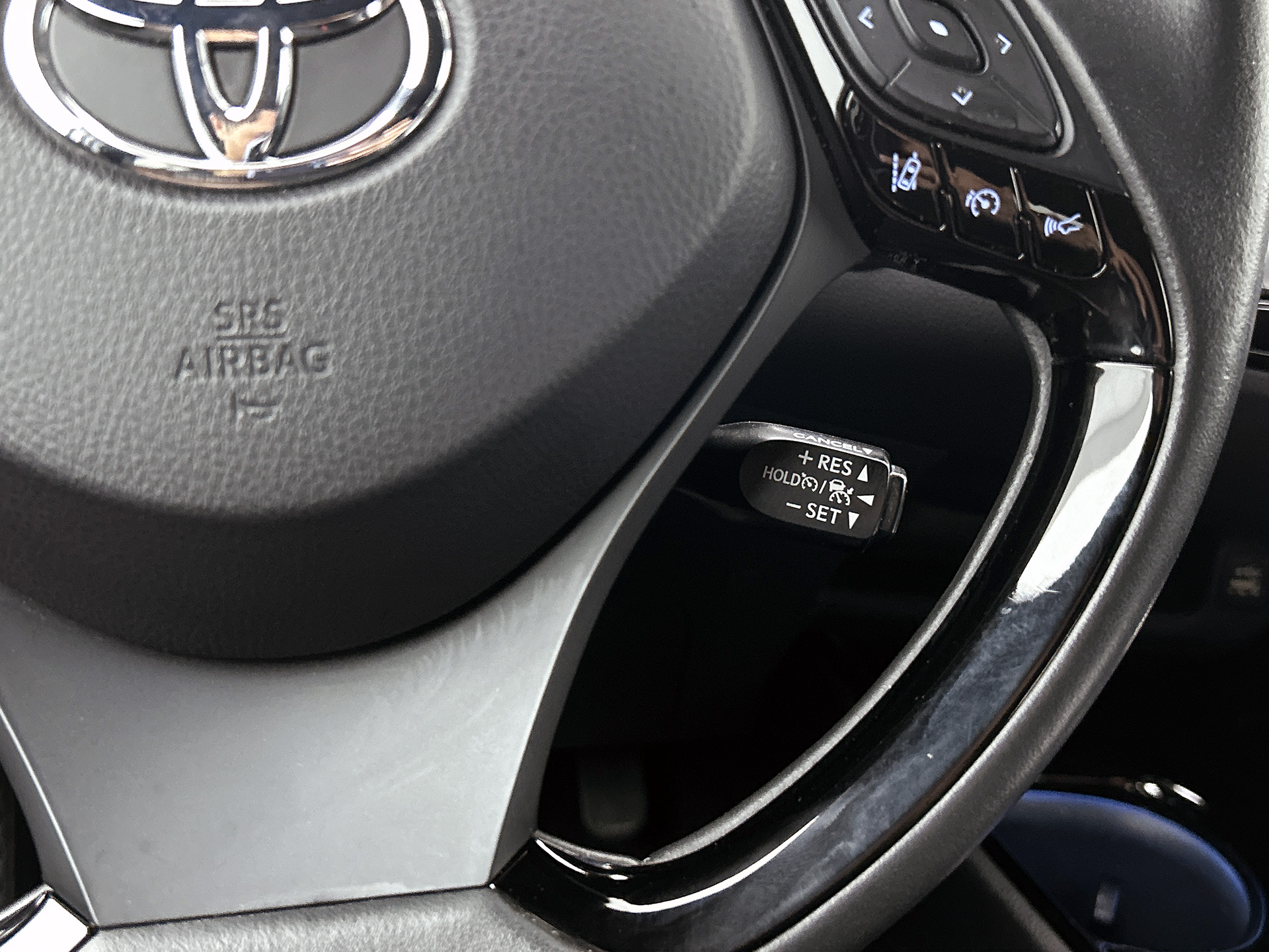 Foto van Toyota Toyota C-hr
