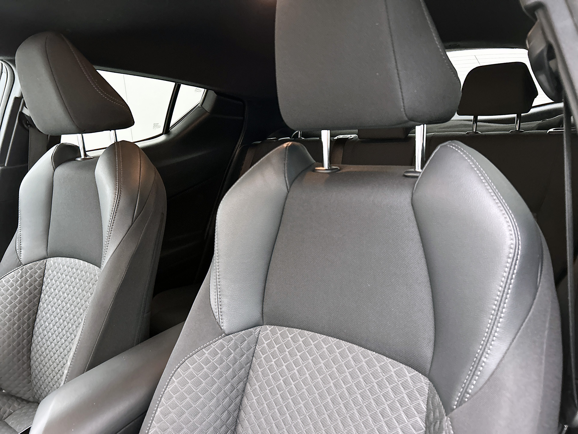 Foto van Toyota Toyota C-hr