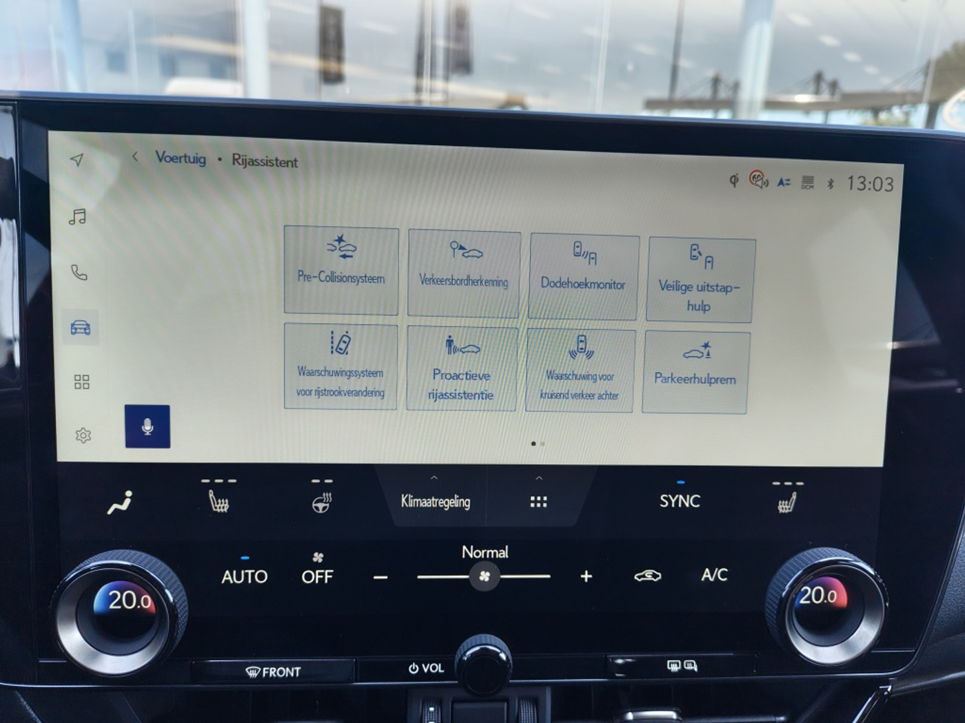 Foto van Lexus Lexus Nx450h+
