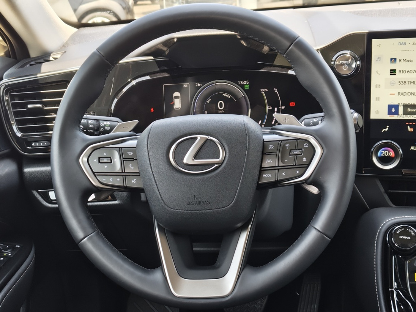 Foto van Lexus Lexus Nx450h+