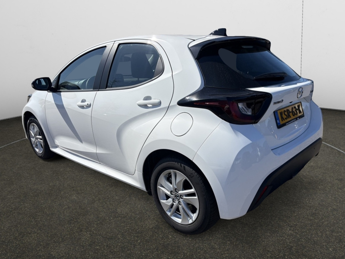 Foto van Mazda Mazda2 Hybrid