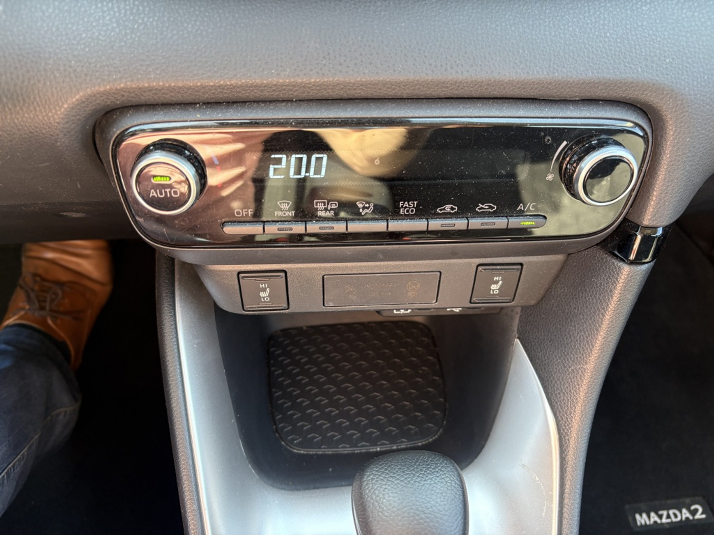 Foto van Mazda Mazda2 Hybrid