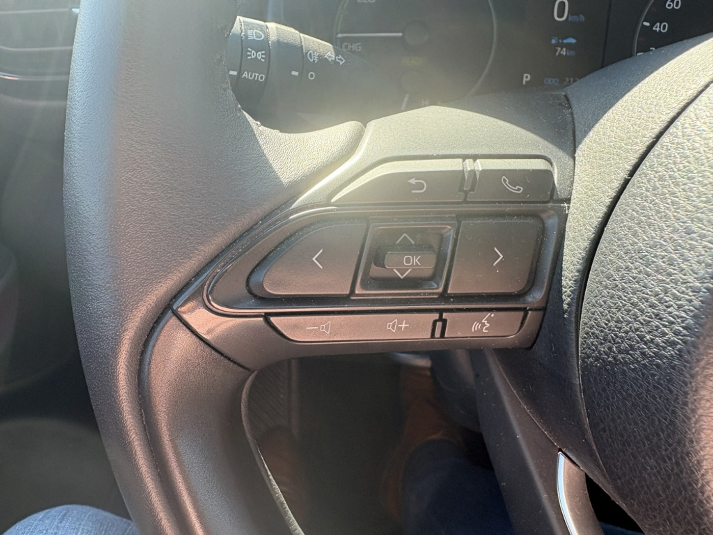 Foto van Mazda Mazda2 Hybrid