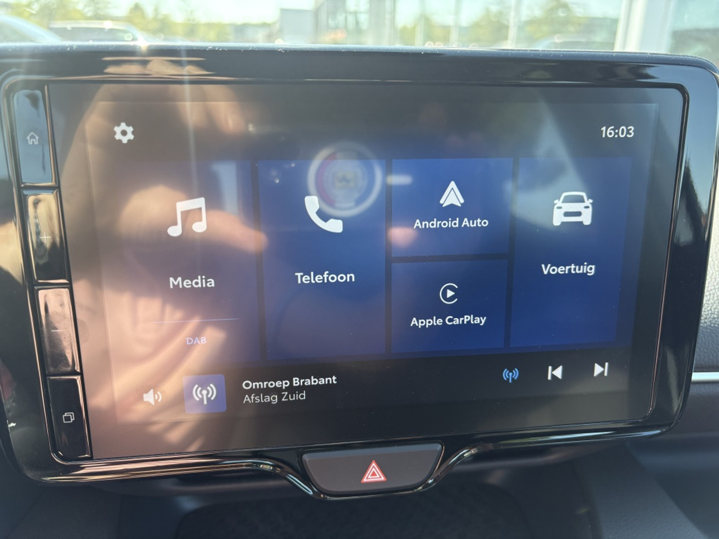 Foto van Mazda Mazda2 Hybrid