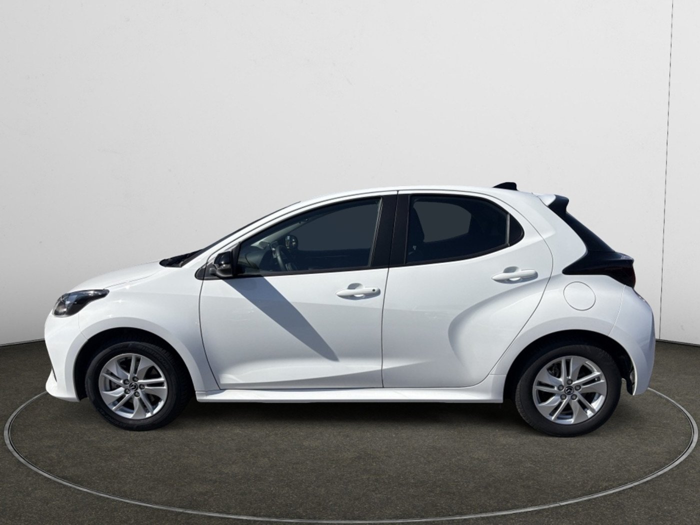 Foto van Mazda Mazda2 Hybrid