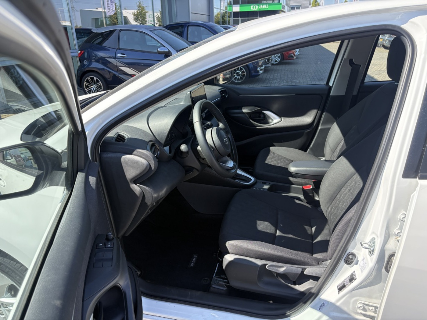Foto van Mazda Mazda2 Hybrid