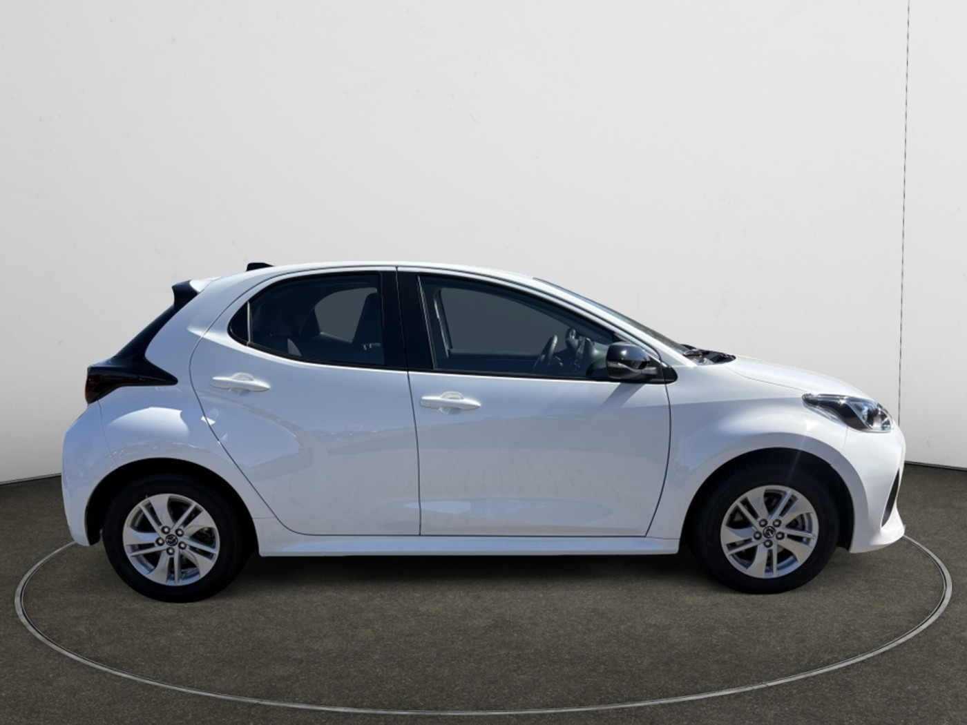 Foto van Mazda Mazda2 Hybrid