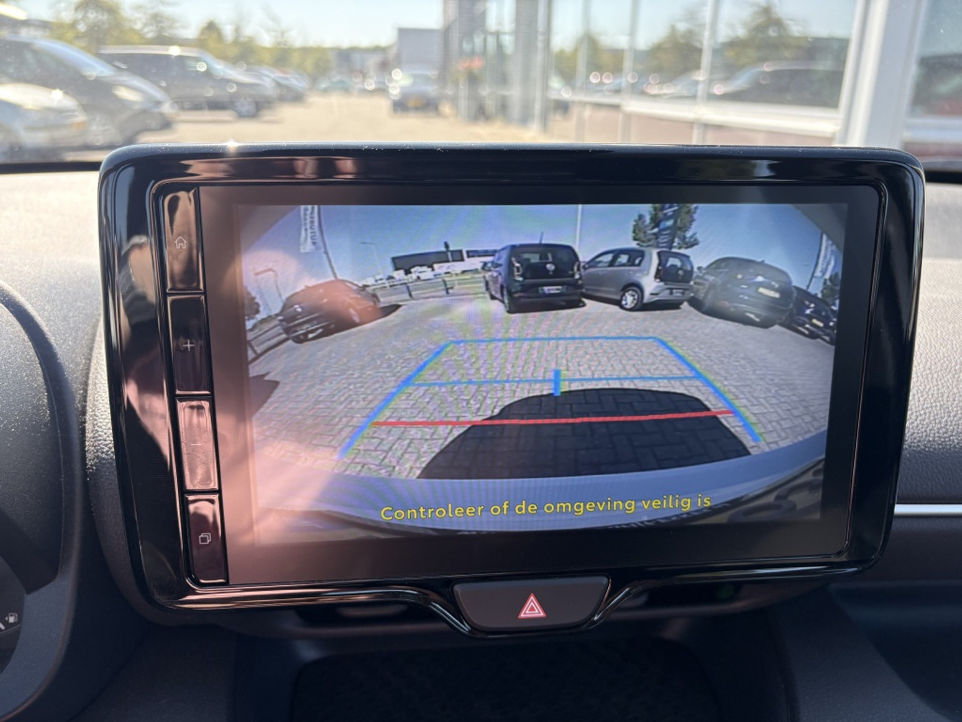 Foto van Mazda Mazda2 Hybrid
