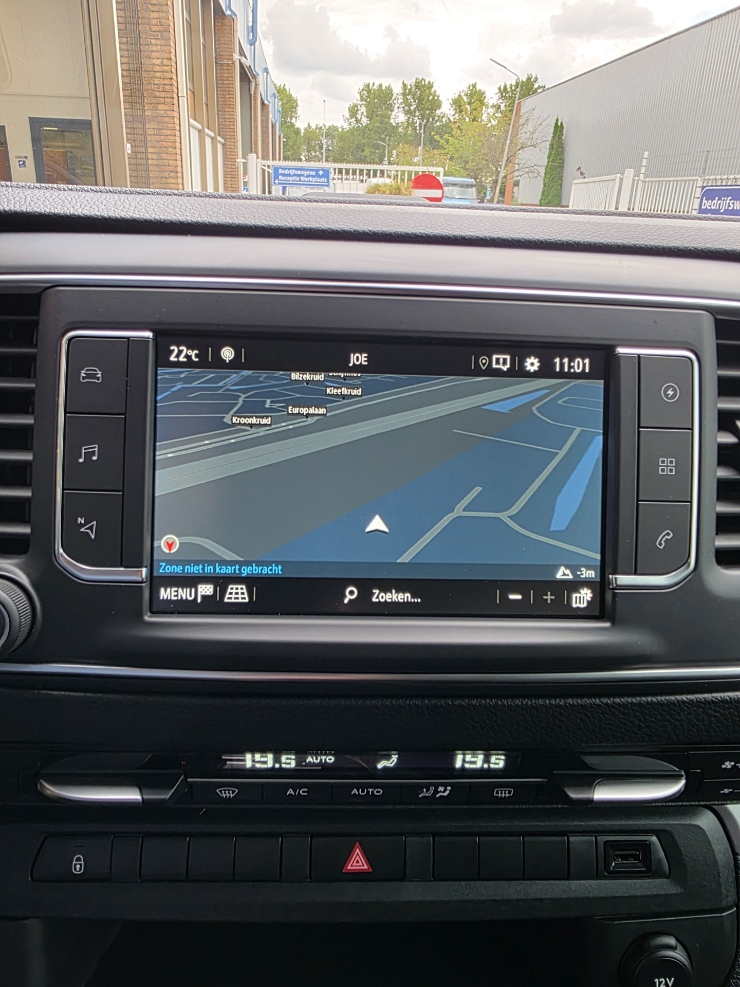 Foto van Opel Zafira-e Life