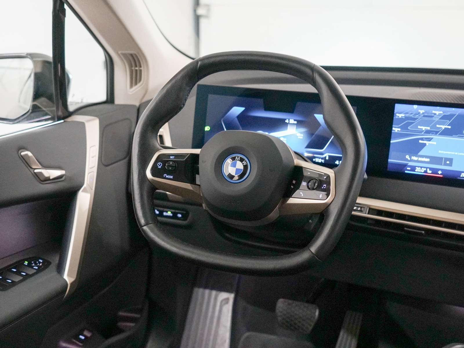 Foto van BMW Ix