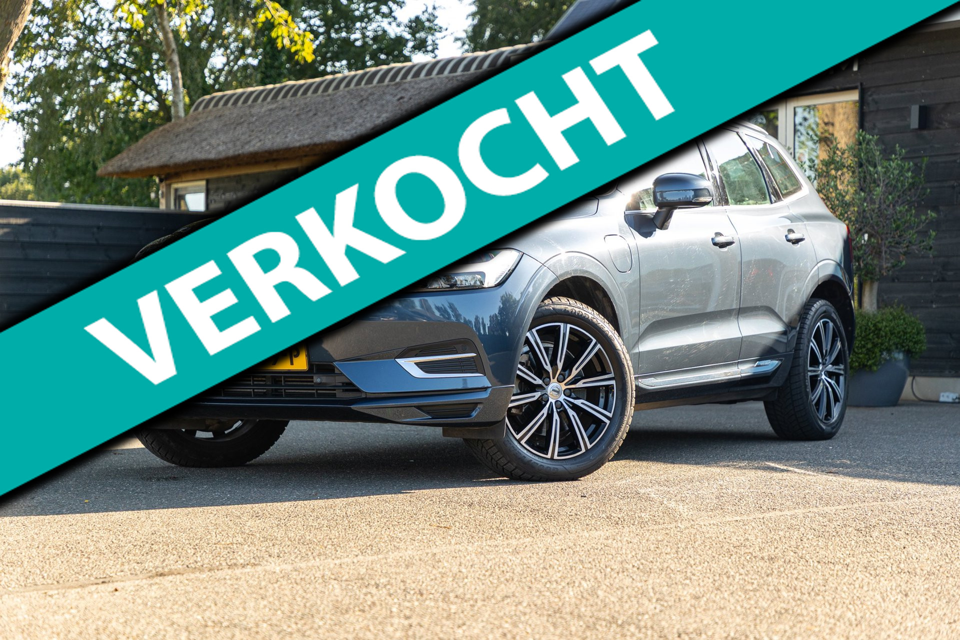 Volvo Xc60 2.0 Recharge T8 AWD Inscription SOH 100% I Panoramadak I Leder I Memory I Comfortstoelen I Camera I Led I Zeer netjes 2021 - voorkant
