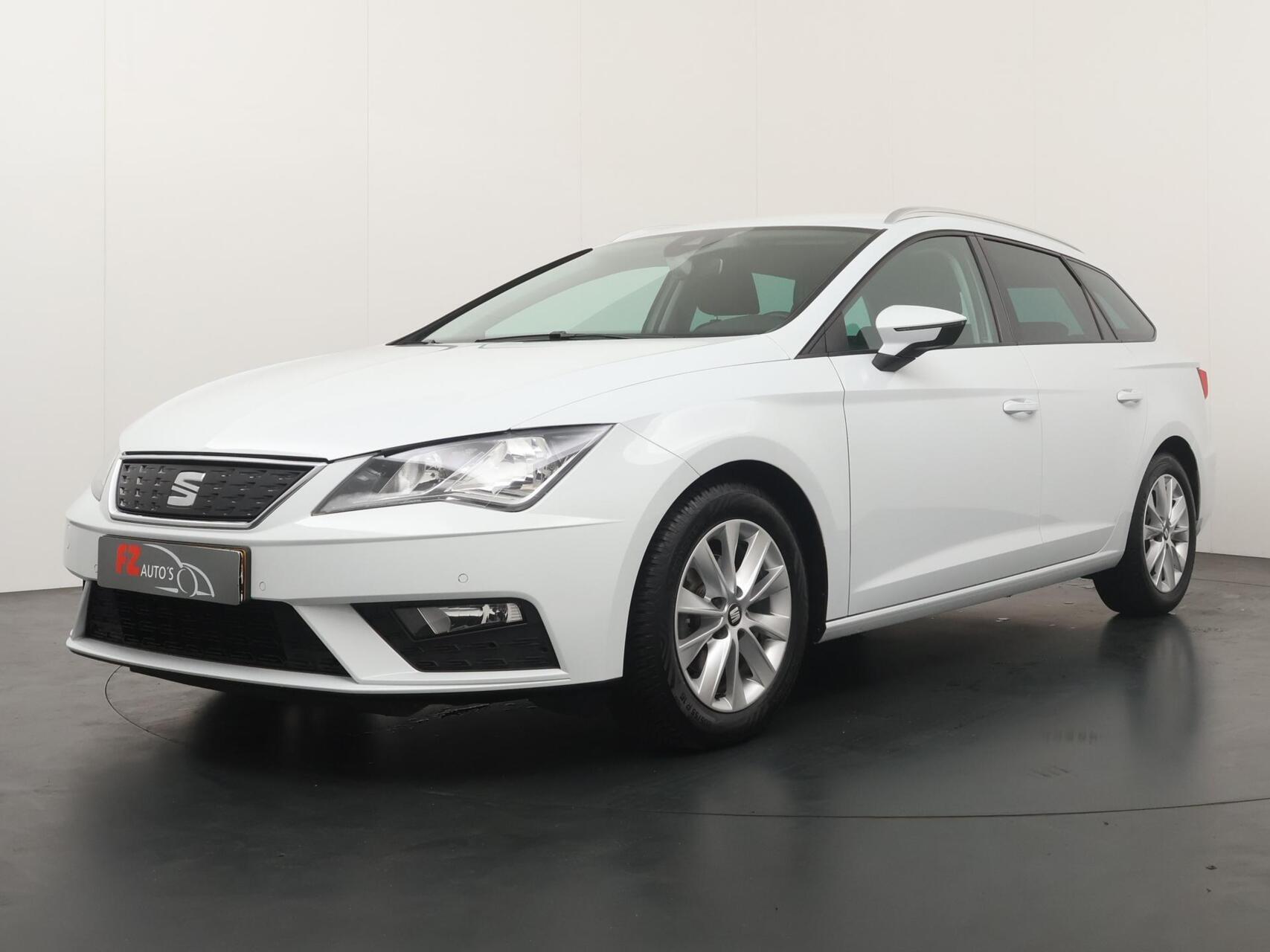 Seat Leon ST ST 1.0 EcoTSI Style Business Intense Automaat - Navigatie - Climate Control - Parkeersensoren 2018 - voorkant