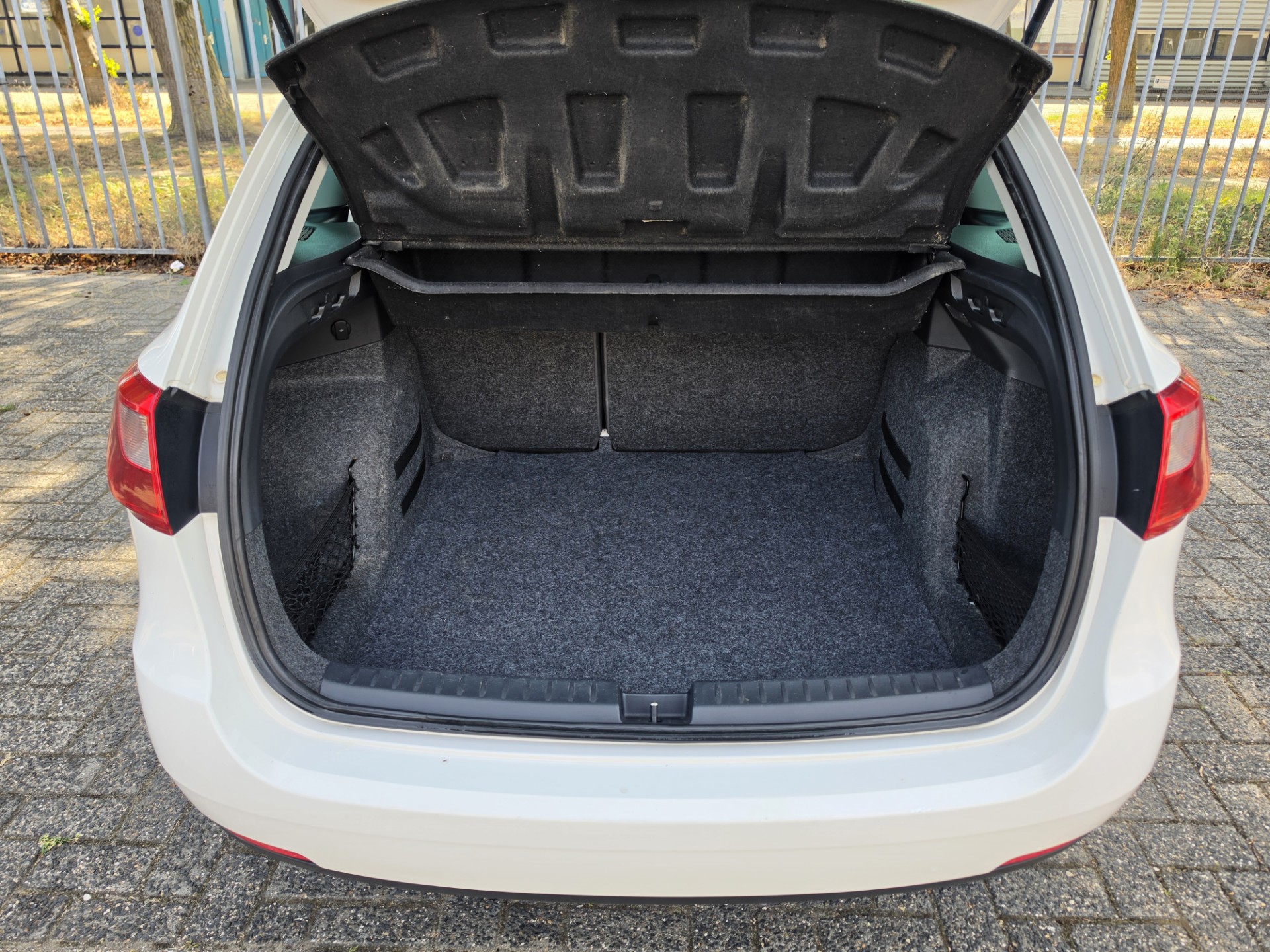 Foto van Seat Ibiza ST
