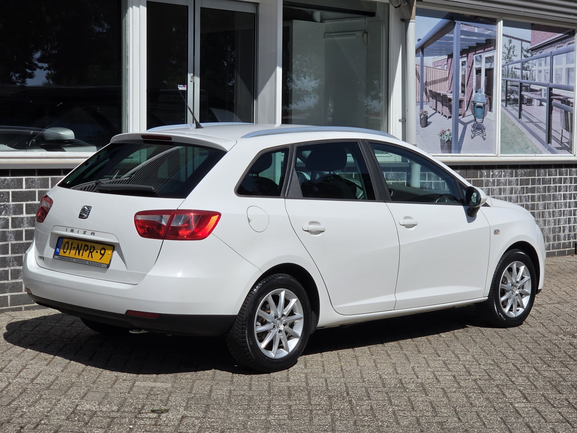 Foto van Seat Ibiza ST