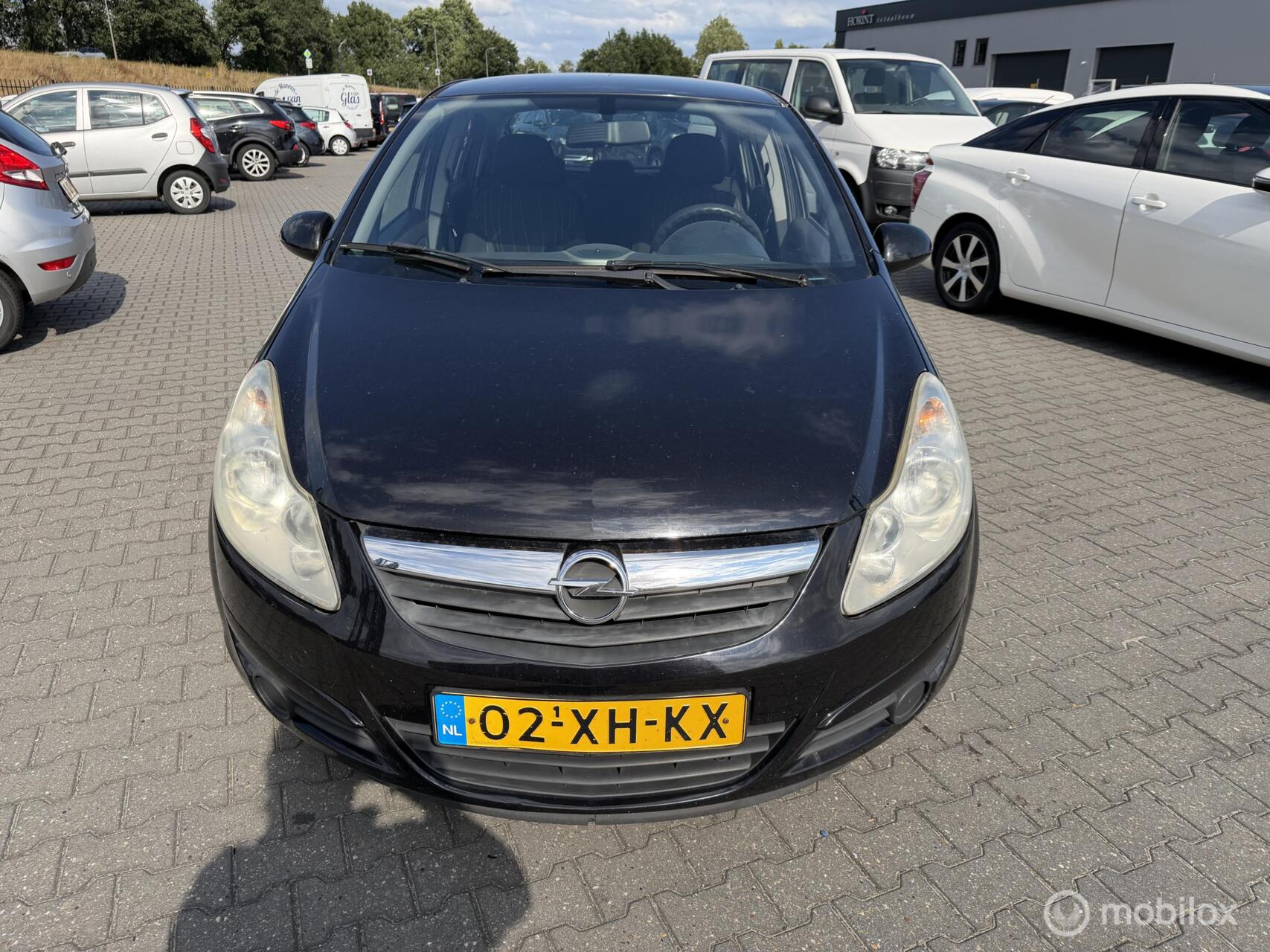 Opel Corsa 1.4-16V Enjoy inruil koopje 2007 - voorkant