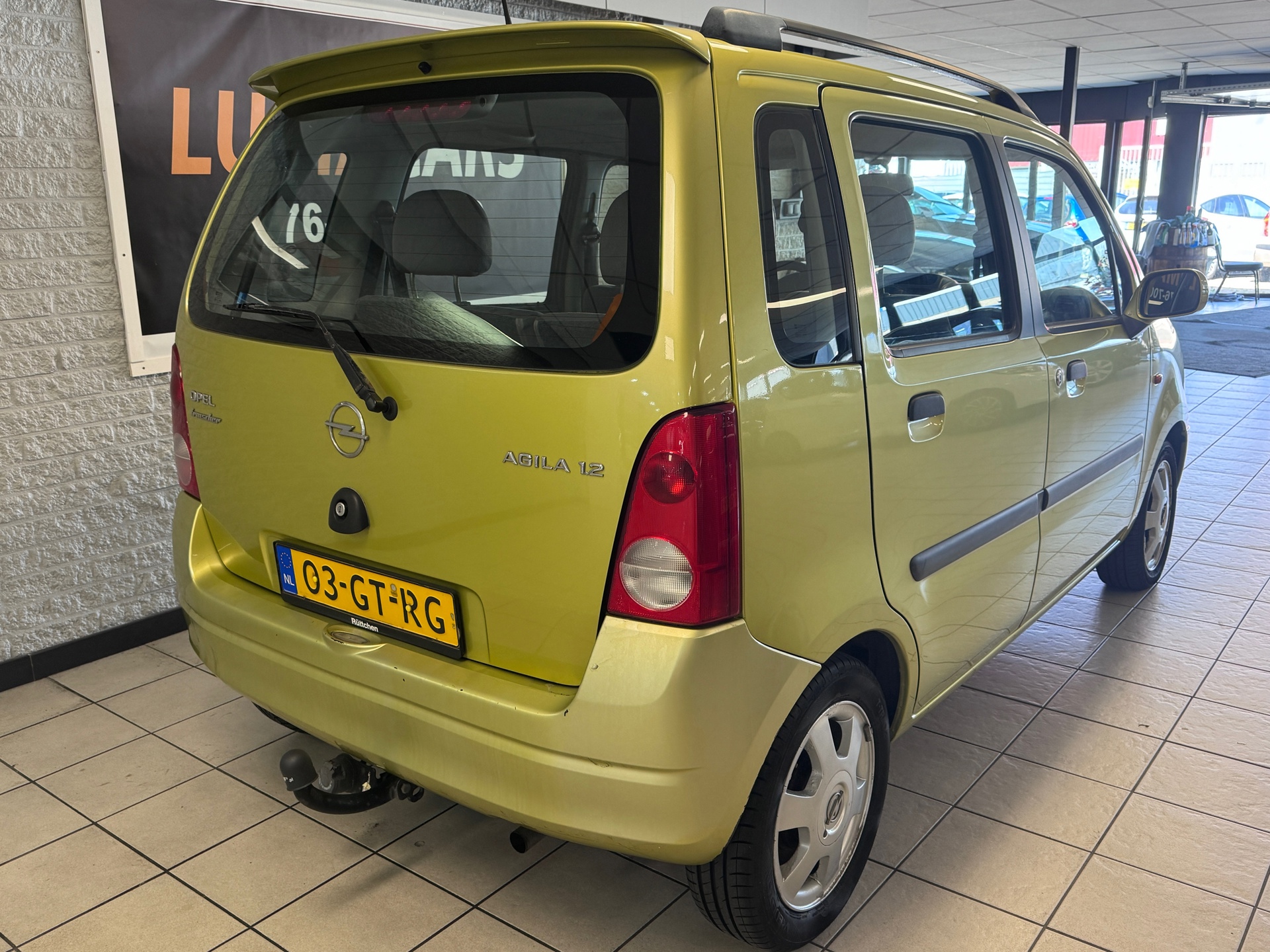 Foto van Opel Agila