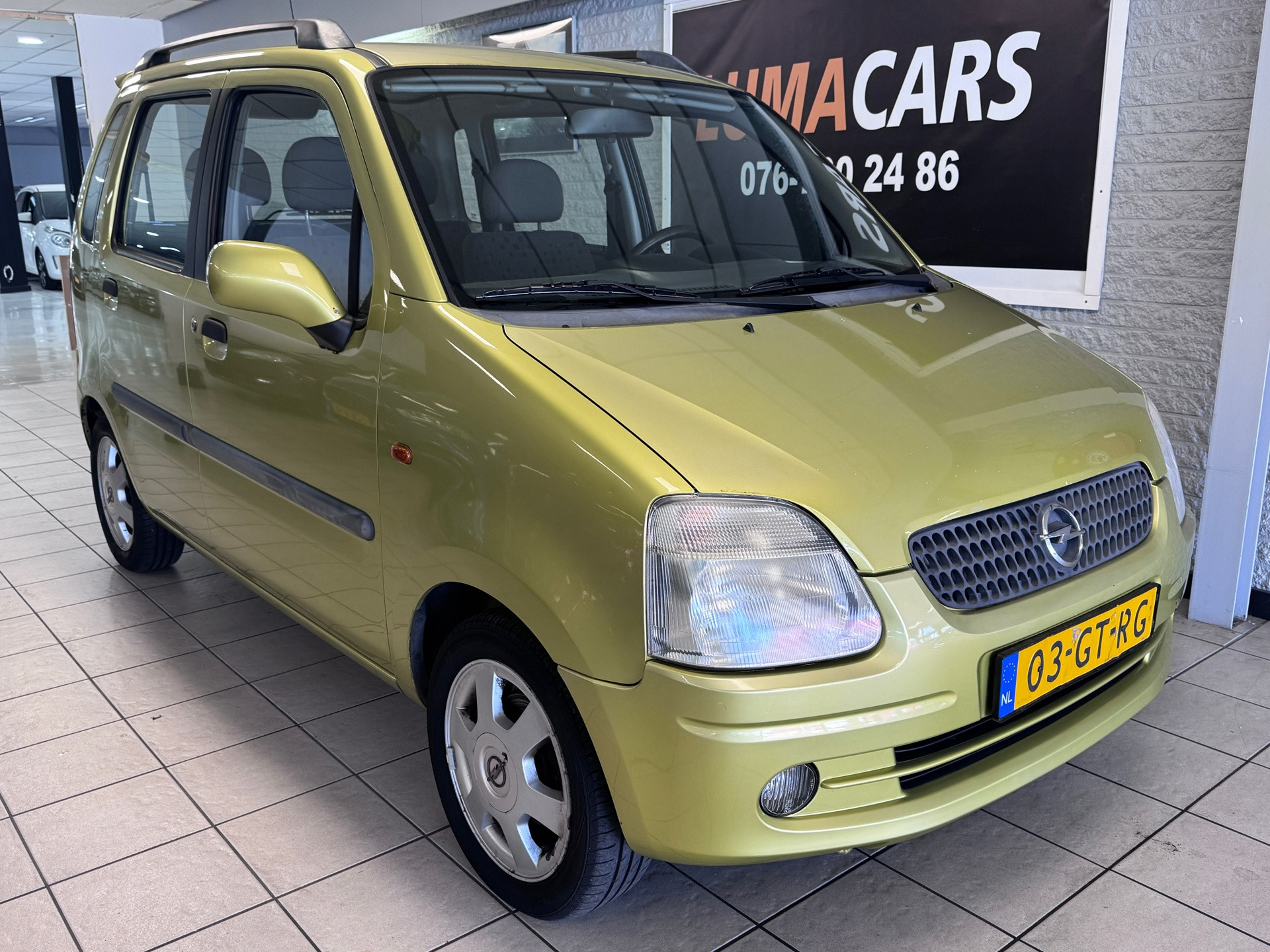 Opel Agila 1.2-16V Elegance | Nieuwe APK | 5-deurs | Elektr. 2001 - voorkant