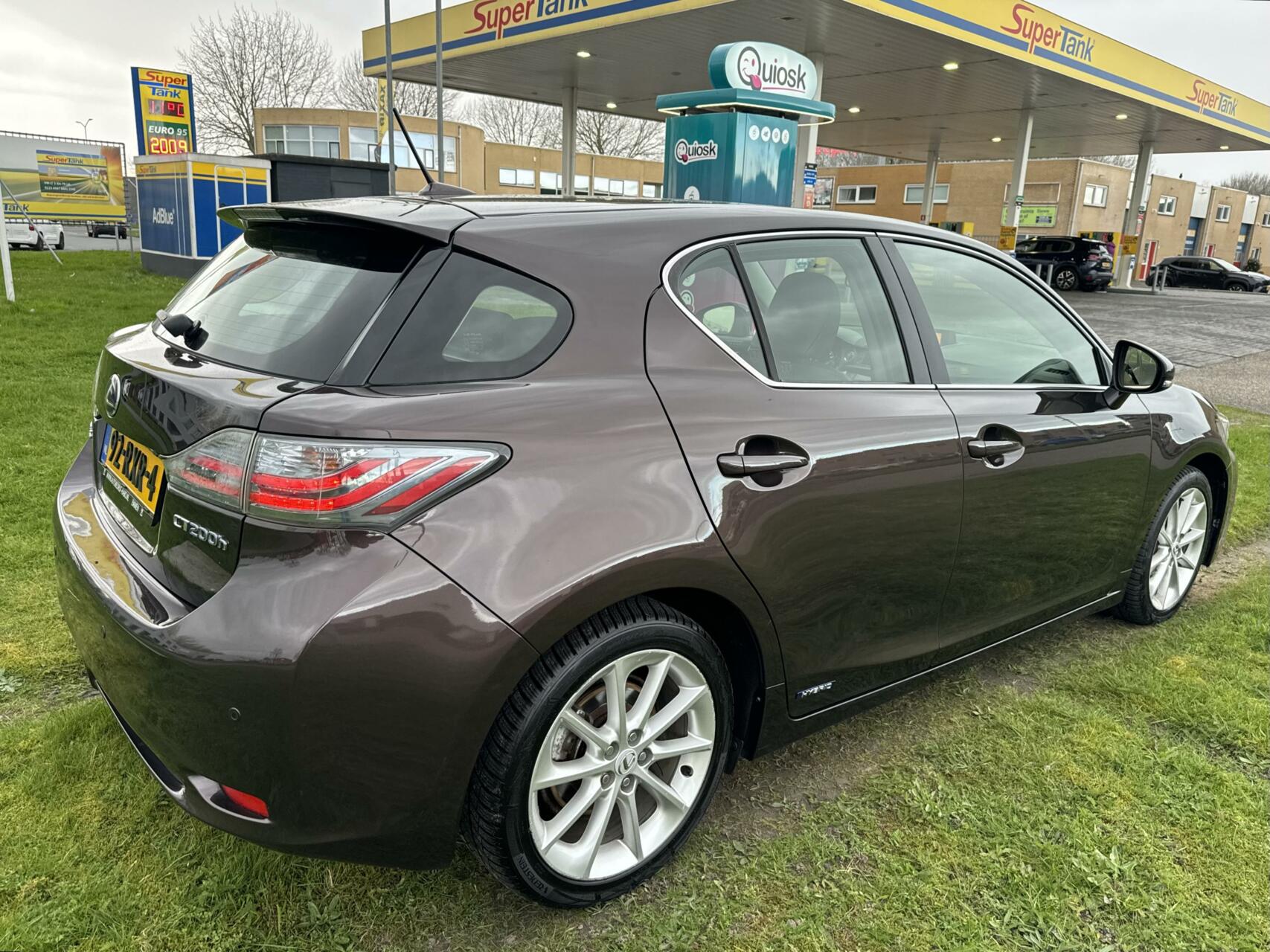 Foto van Lexus CT