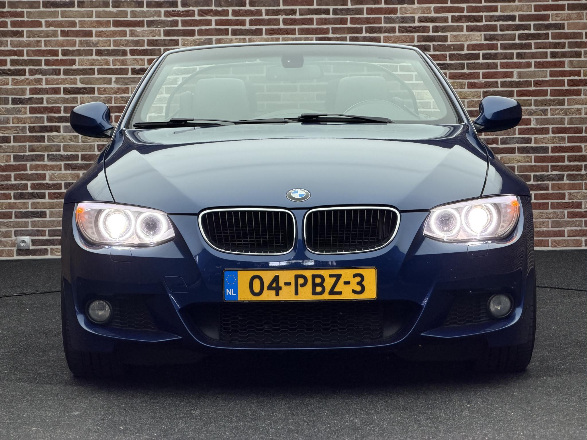 Foto van BMW 320i