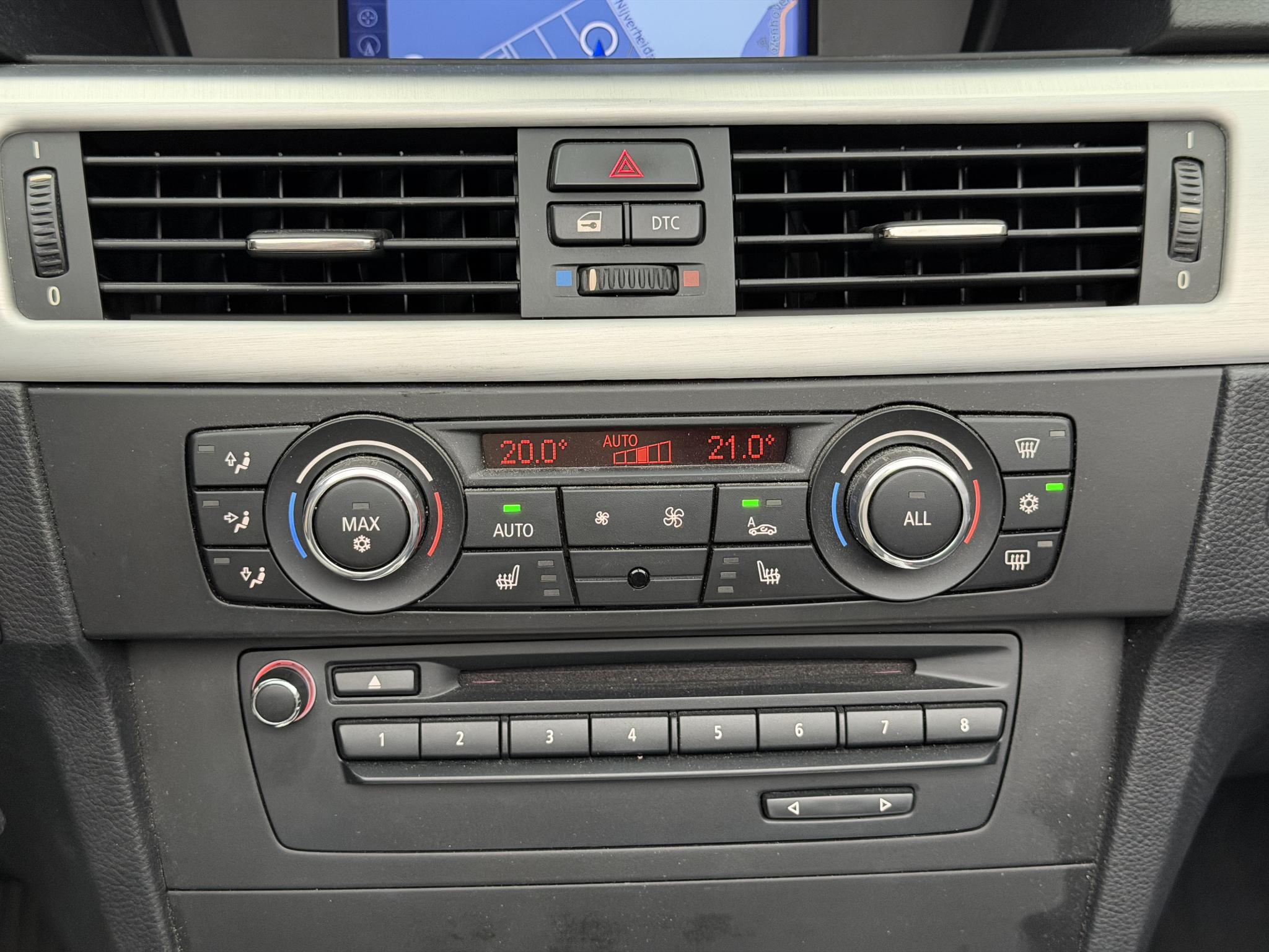 Foto van BMW 320i