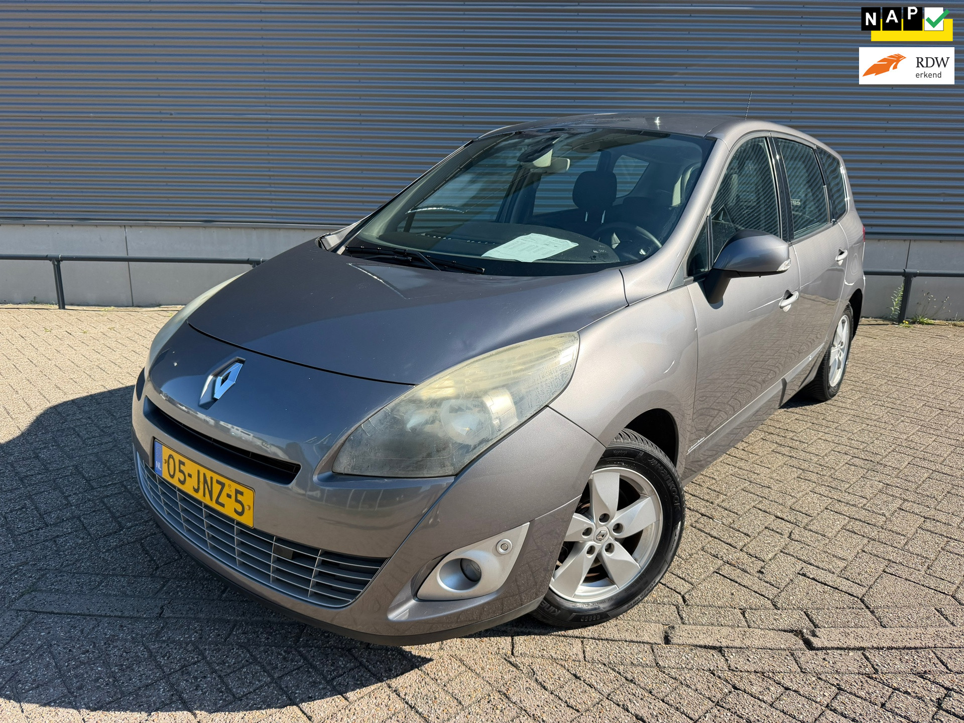 Renault Megane Scenic 1.4 TCe Dynamique 2009 - voorkant