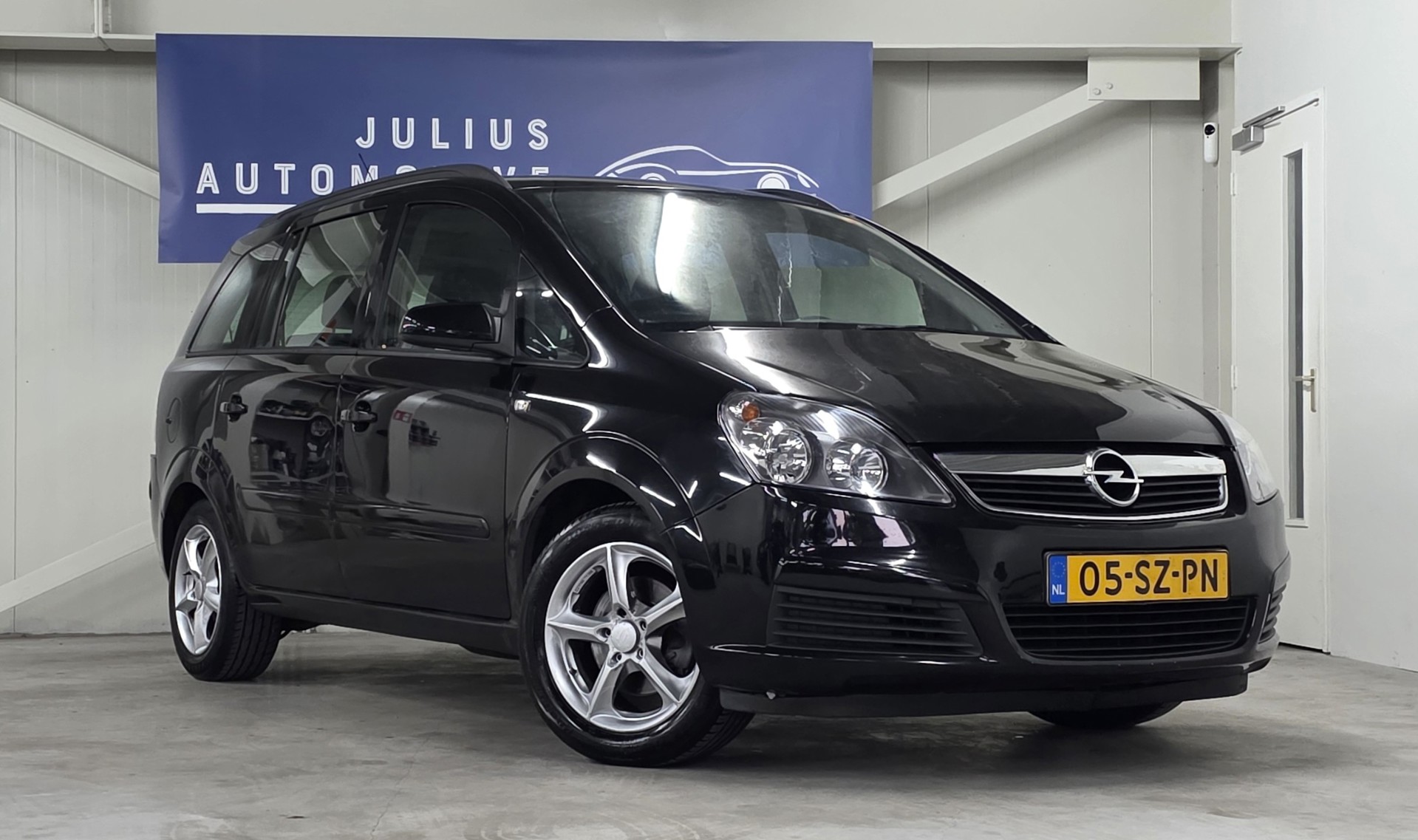 Foto van Opel Zafira