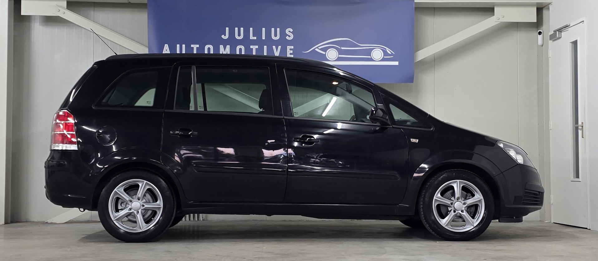 Foto van Opel Zafira
