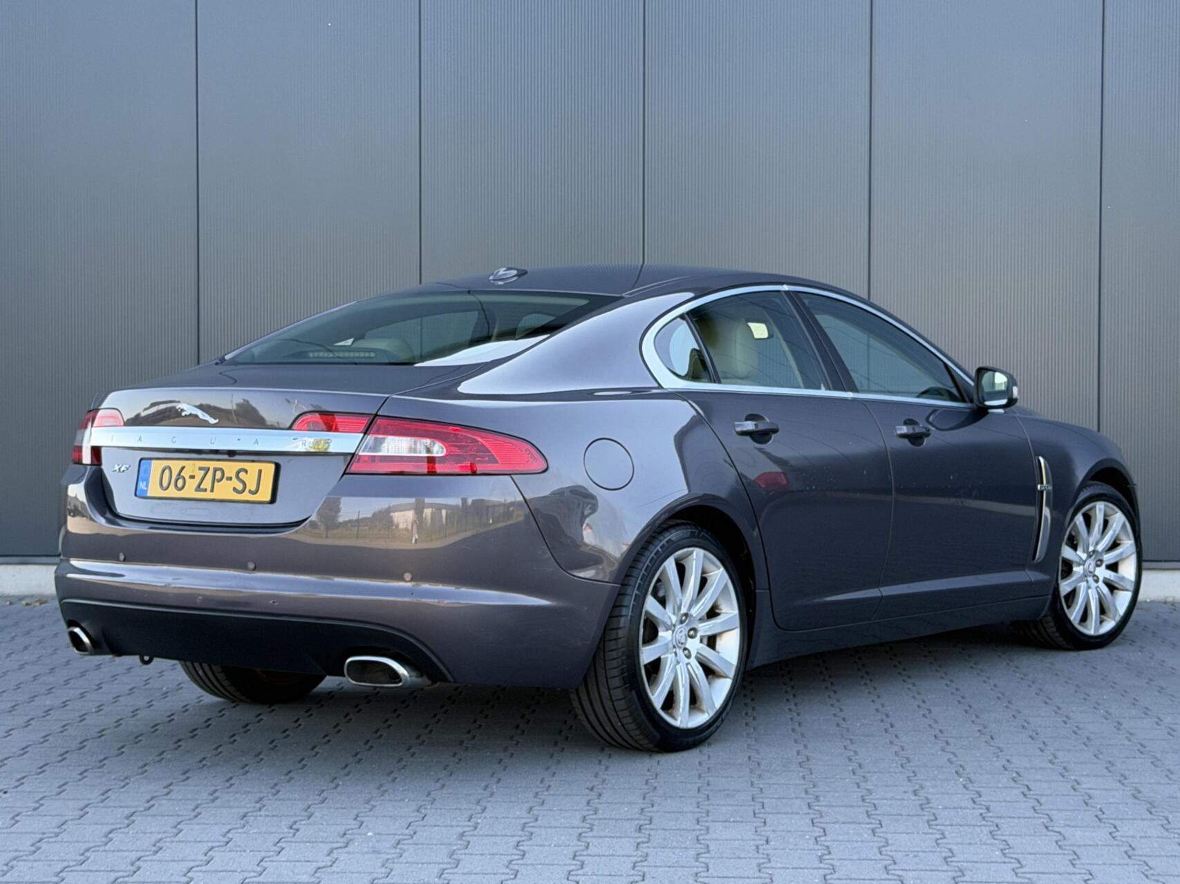 Foto van Jaguar Jaguar XF