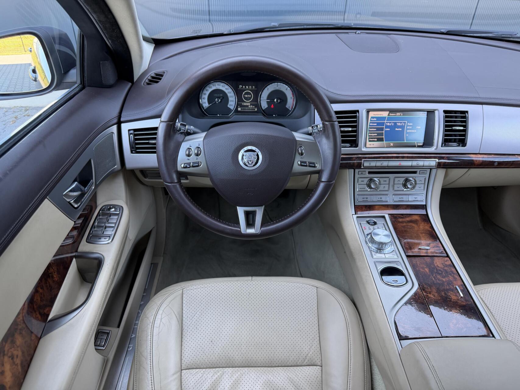 Foto van Jaguar Jaguar XF