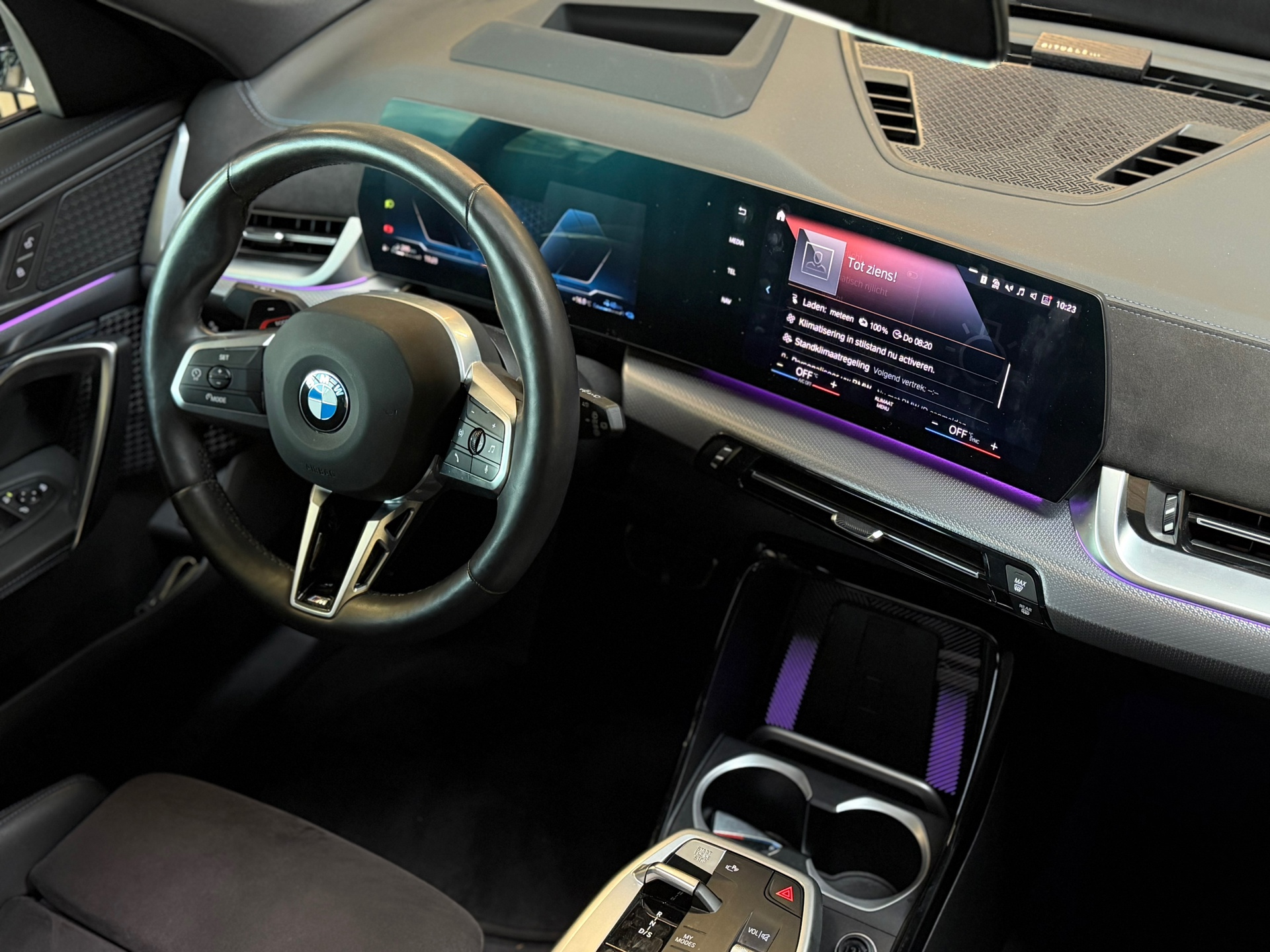 Foto van BMW X1 Xdrive25e