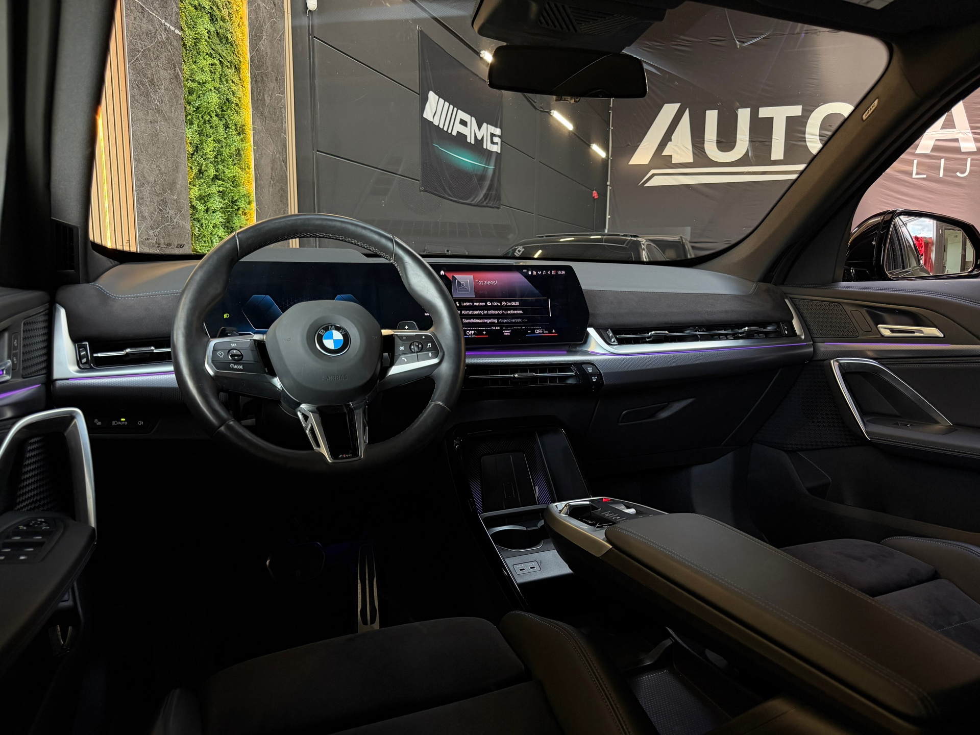 Foto van BMW X1 Xdrive25e