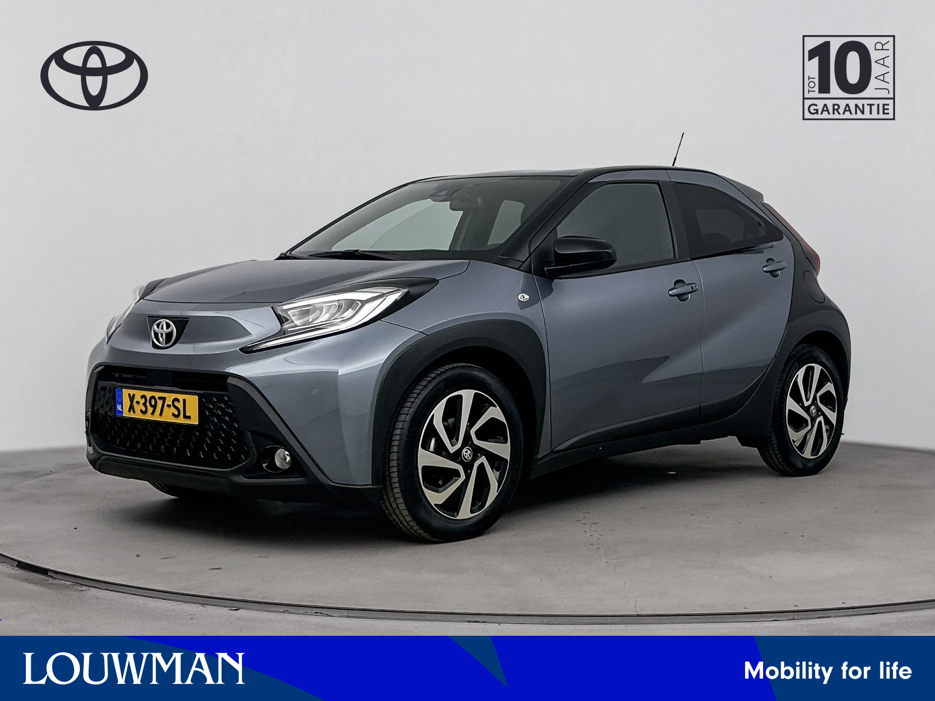 Toyota Aygo X 1.0 VVT-i MT Premium 2024 - voorkant