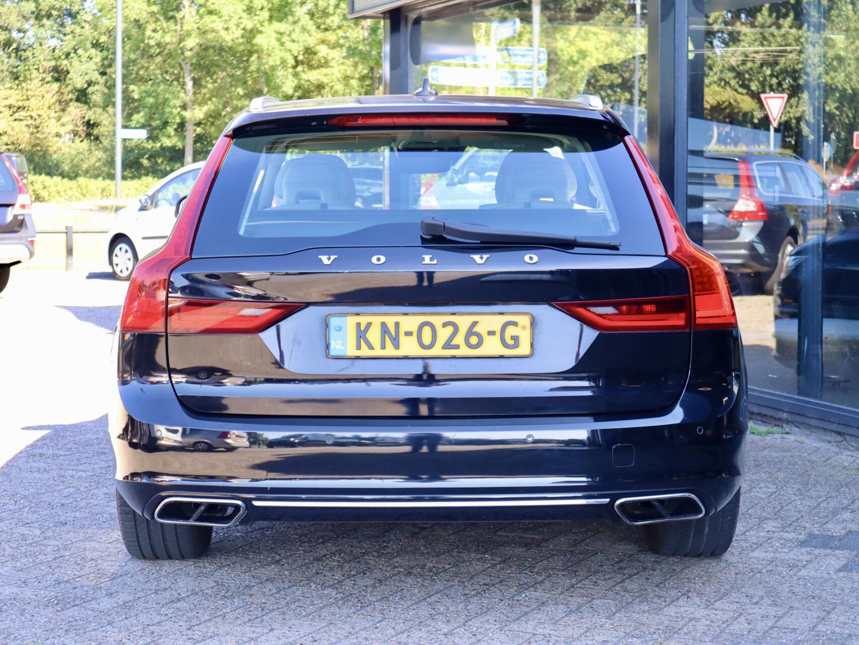 Foto van Volvo V90