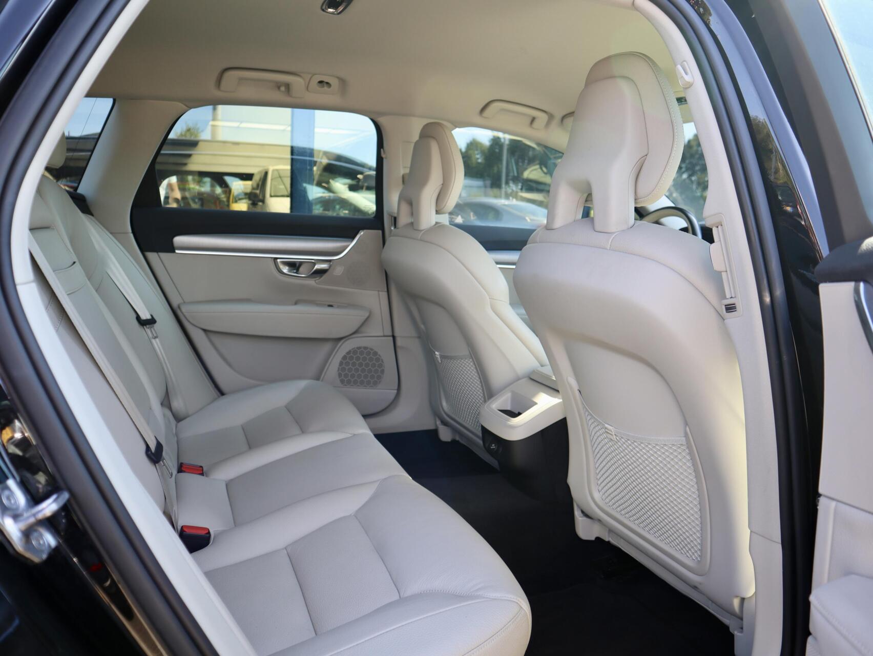 Foto van Volvo V90