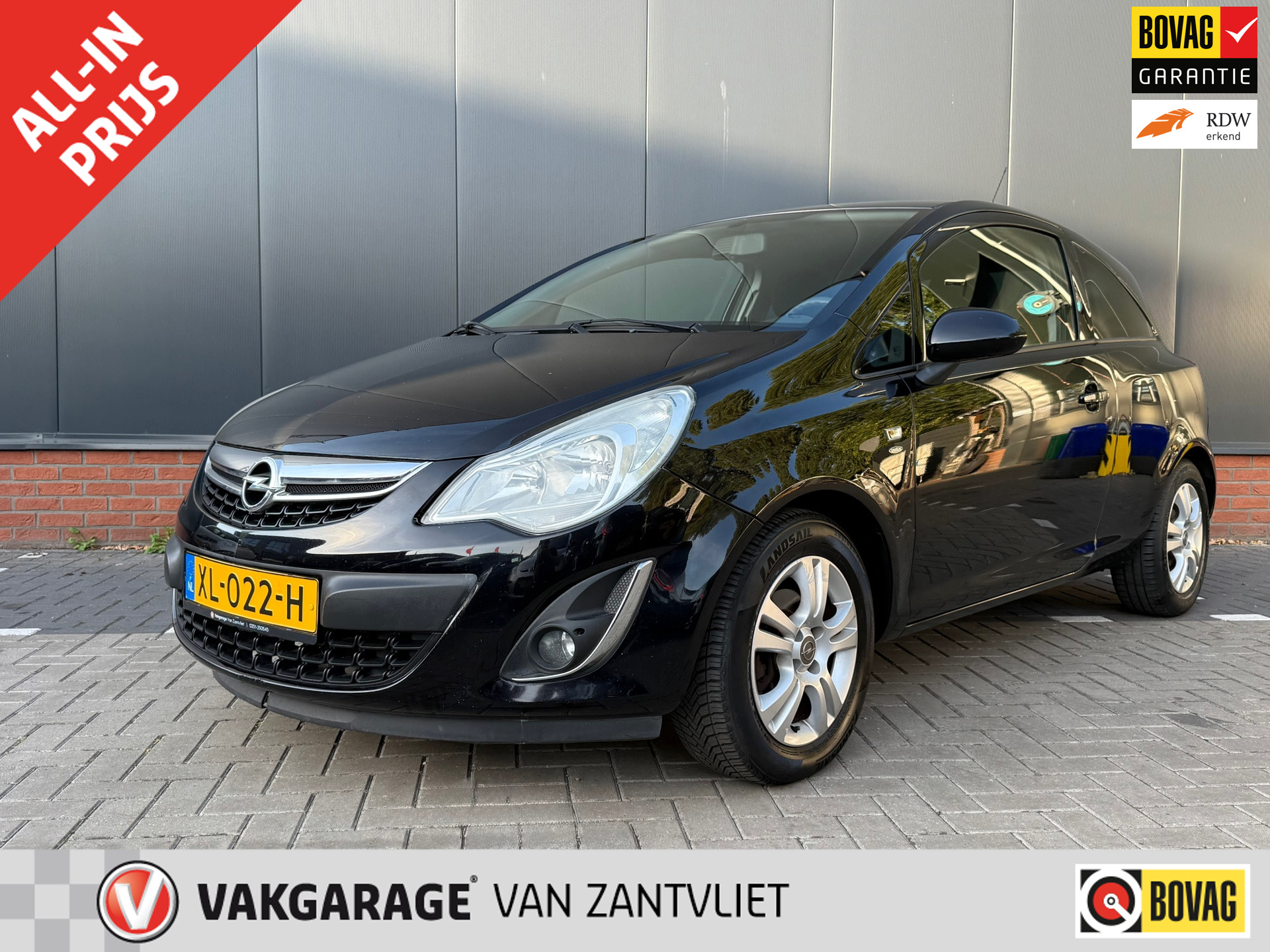 Opel Corsa 1.2 EcoFlex Selection (Airco) 2011 - voorkant