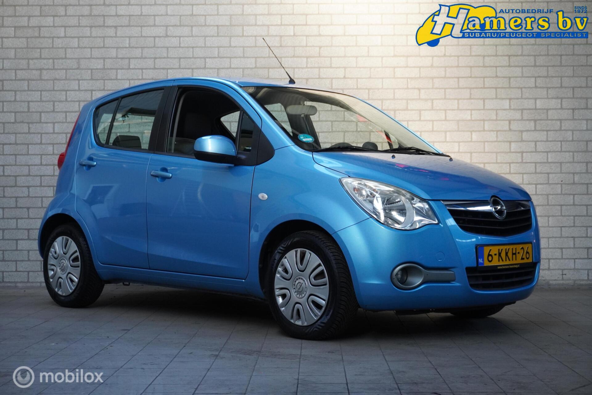 Opel Agila 1.0 Berlin 2013 - voorkant