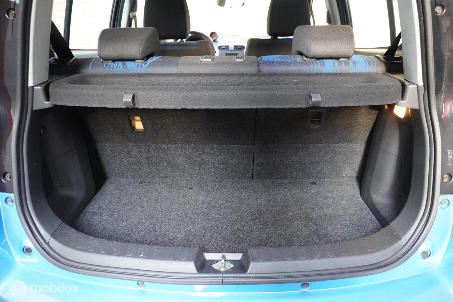 Foto van Opel Agila