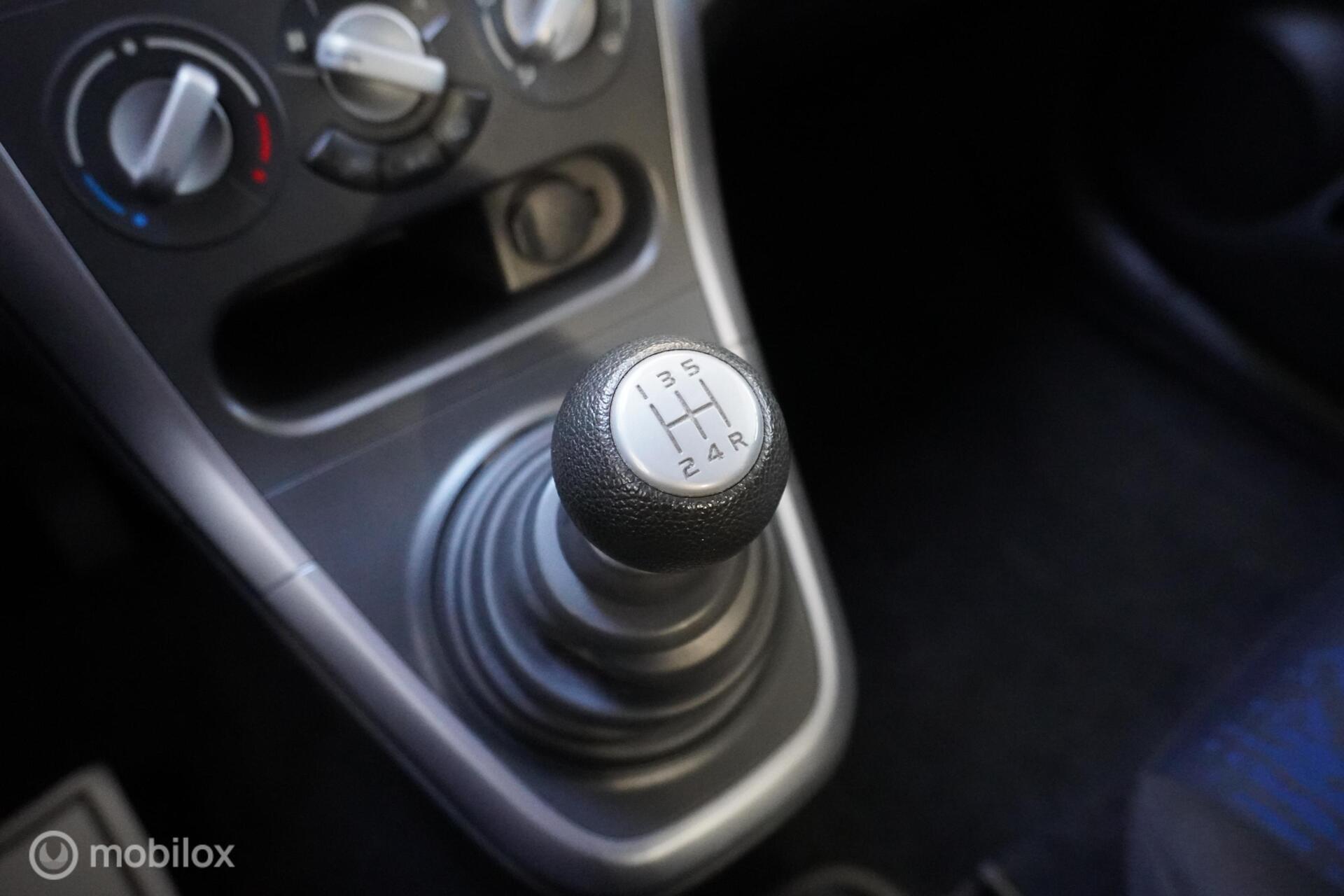 Foto van Opel Agila