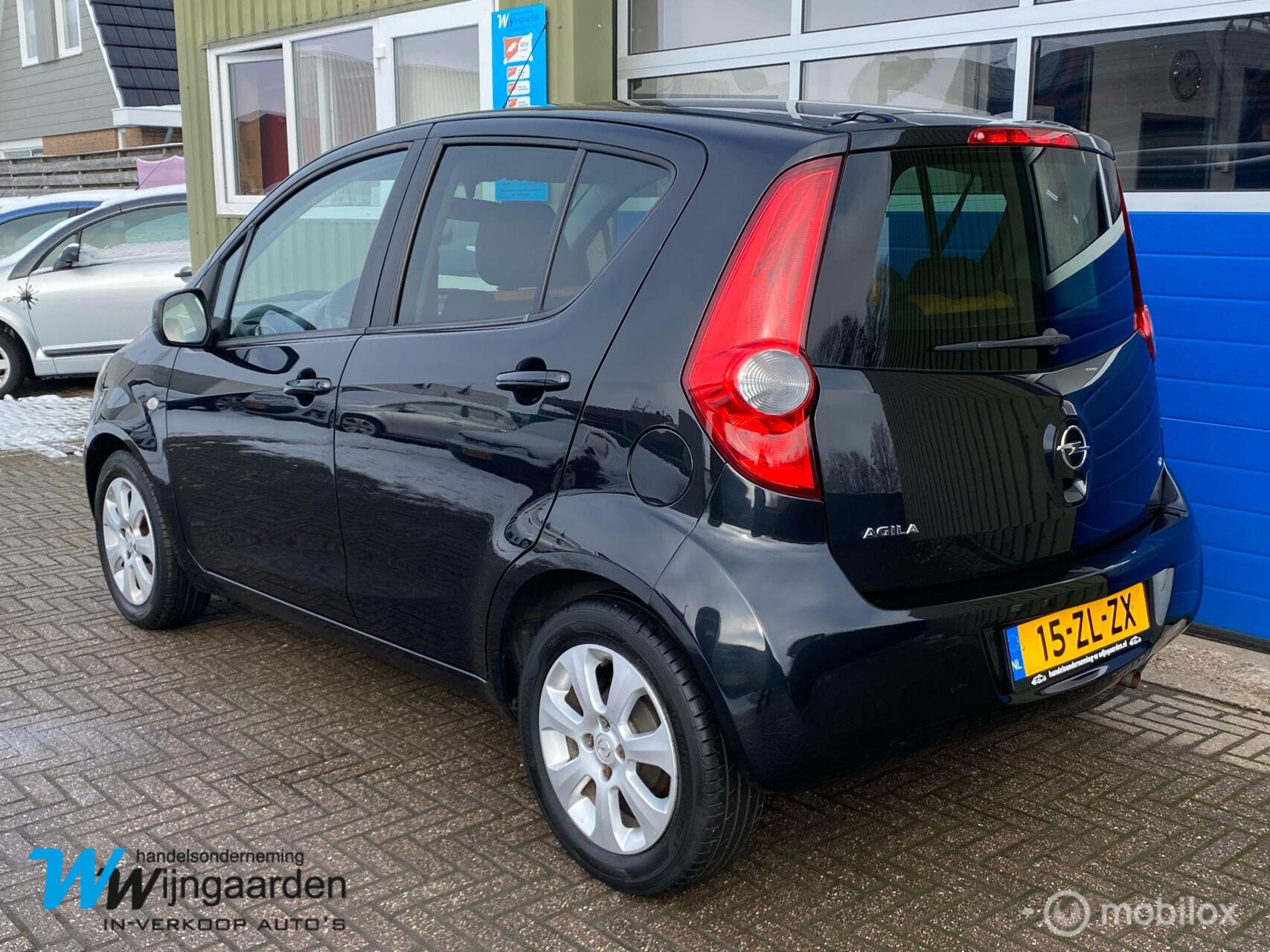 Foto van Opel Agila