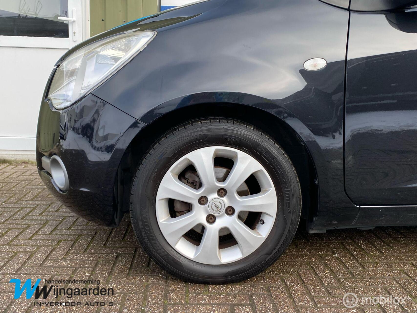 Foto van Opel Agila