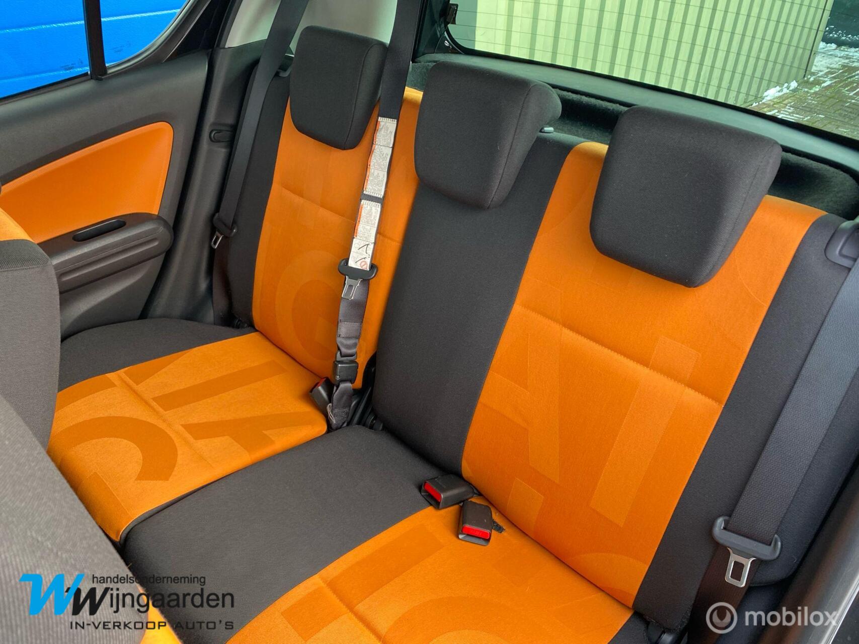 Foto van Opel Agila