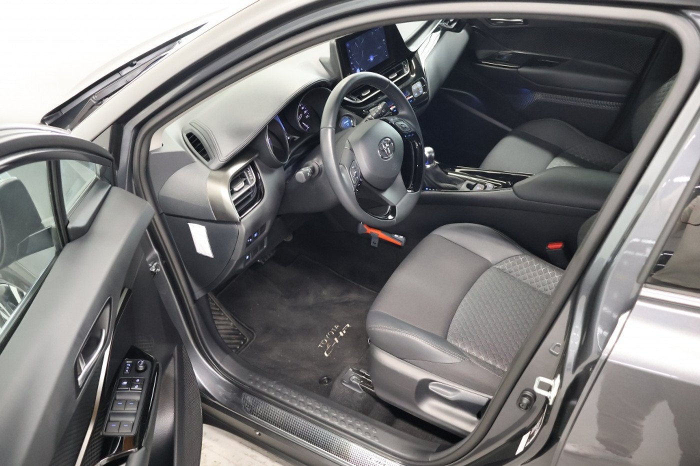 Foto van Toyota C-hr